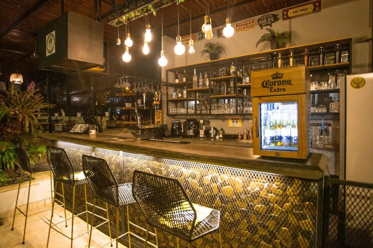Medellin Vibes Hostel 0*,  Colombia
