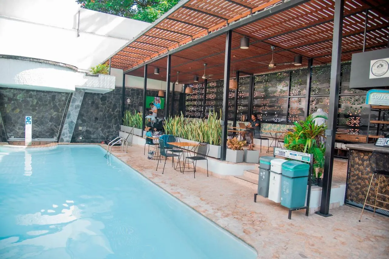 Medellin Vibes Hostel 0*,  Colombia