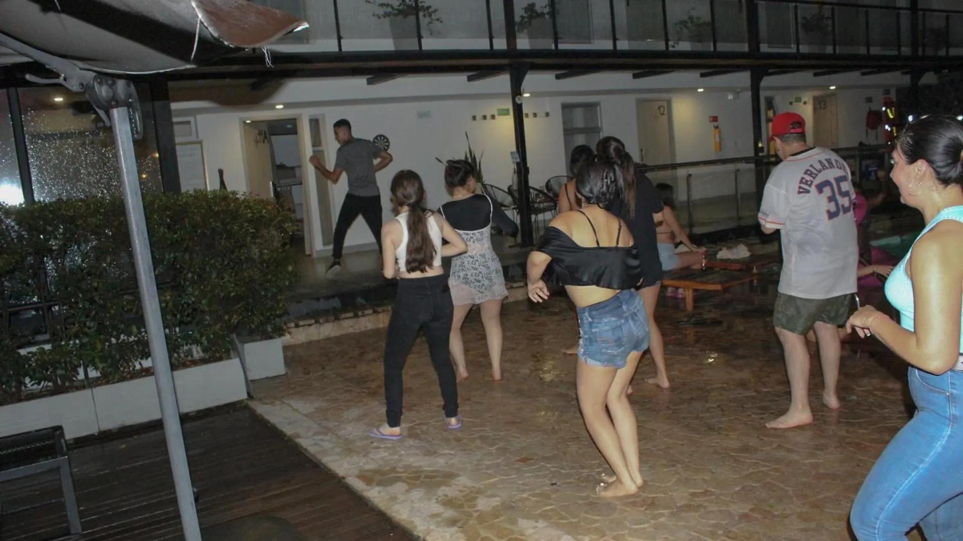 Medellin Vibes Hostel 0*,  Colombia