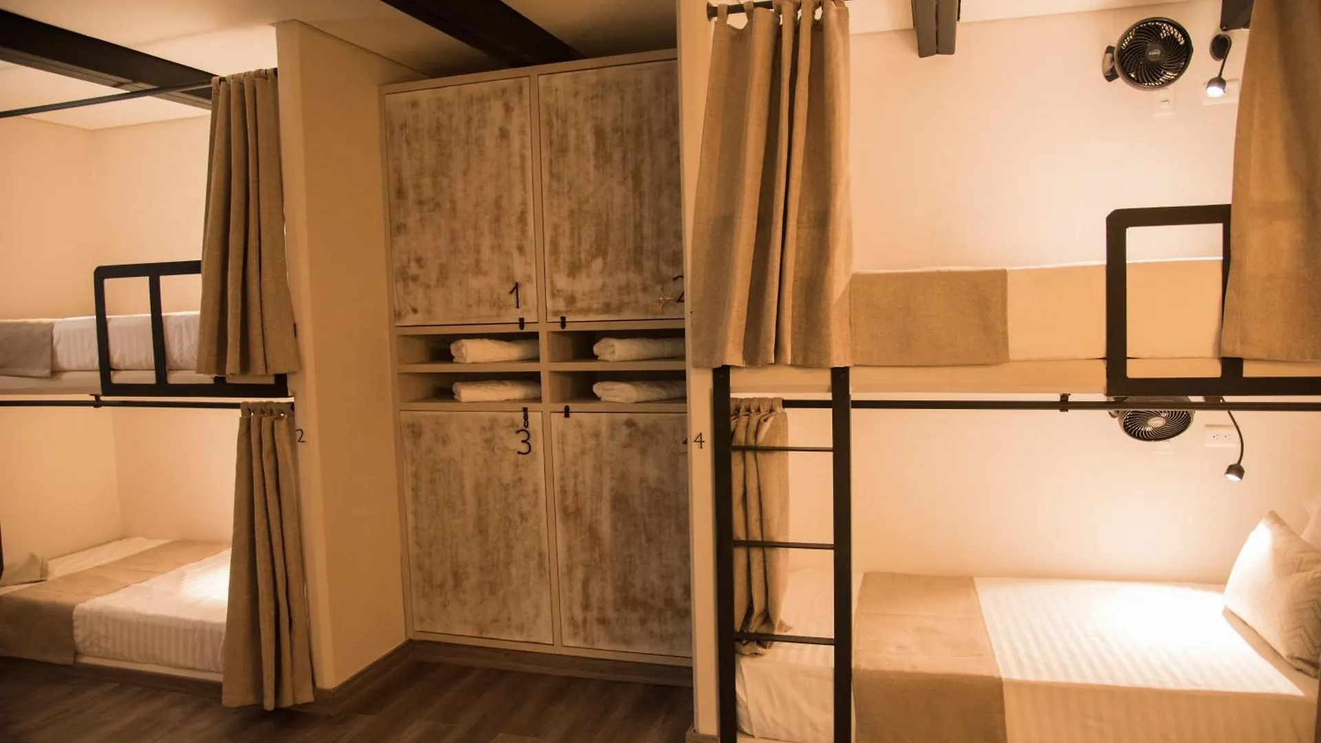 Medellin Vibes Hostel 0*,